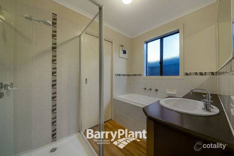Property photo of 7 Torre Road Pakenham VIC 3810