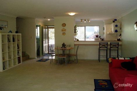 Property photo of 26/2018 Wynnum Road Wynnum West QLD 4178