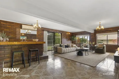 Property photo of 61 Weller Road Tarragindi QLD 4121