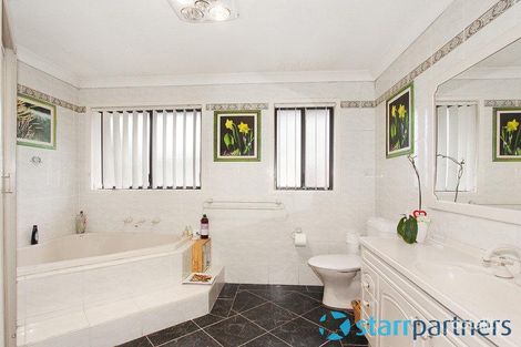 Property photo of 11 Hourglass Glen St Clair NSW 2759