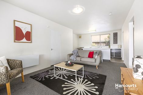 Property photo of 2/14-16 Wolseley Grove Bell Post Hill VIC 3215
