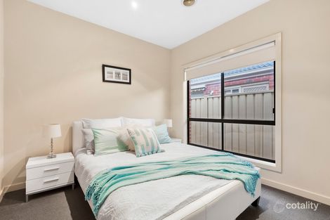 Property photo of 1/9 Jade Way Hillside VIC 3037