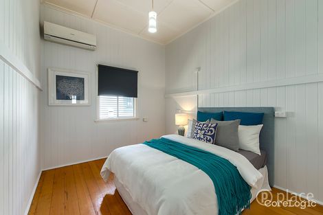 Property photo of 35 Waverley Road Camp Hill QLD 4152