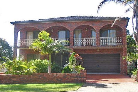 Property photo of 17 Chiswick Road Greenacre NSW 2190