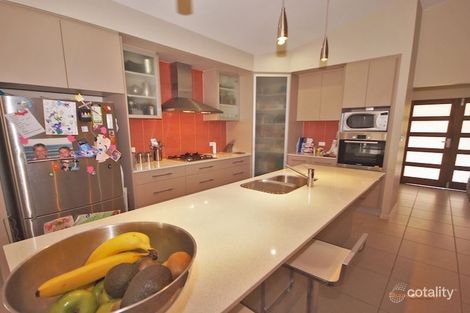 Property photo of 17 Kippin Close Redlynch QLD 4870