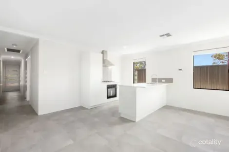 370 Lake Valley Dr, Lakelands, WA 6180