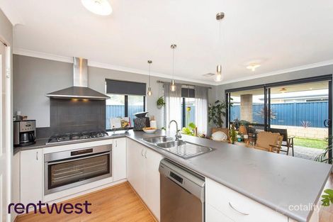 Property photo of 10 Albina Way Baldivis WA 6171