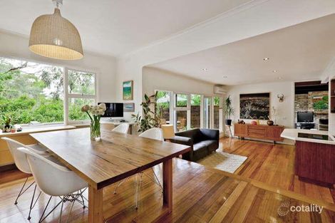 Property photo of 13 Calrossie Avenue Montmorency VIC 3094