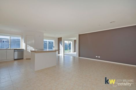 Property photo of 15 Wellington Drive Traralgon VIC 3844