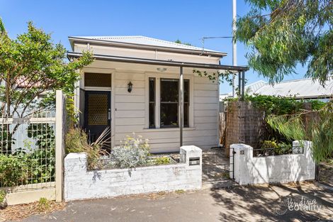 13 Percy St, Kensington, VIC 3031