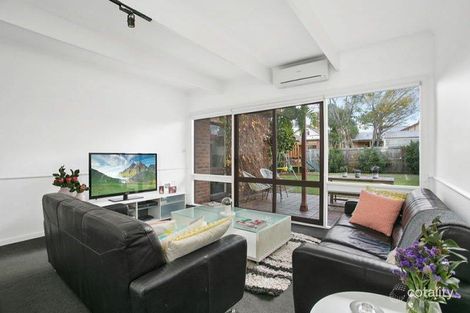 Property photo of 19 Grandview Grove Drumcondra VIC 3215