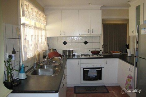 Property photo of 11 Corunna Avenue St Albans VIC 3021