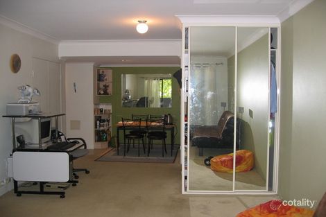 Property photo of 2/15 Oaks Avenue Dee Why NSW 2099