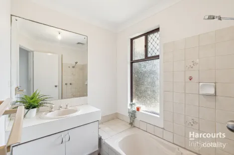 Property photo of 8 Norcott Vista Marangaroo WA 6064