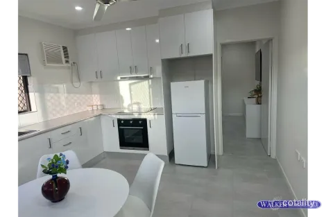 1-3 Slathiel St, Brinsmead, QLD 4870