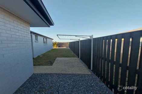Property photo of 29 Koolivoo Parade Boyne Island QLD 4680