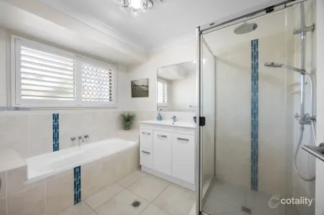 Property photo of 11 High Park Crescent Little Mountain QLD 4551