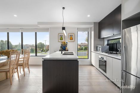 Property photo of 1/276 Highbury Road Mount Waverley VIC 3149