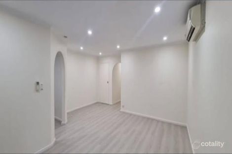 Property photo of 2/9 Durling Place Kelmscott WA 6111