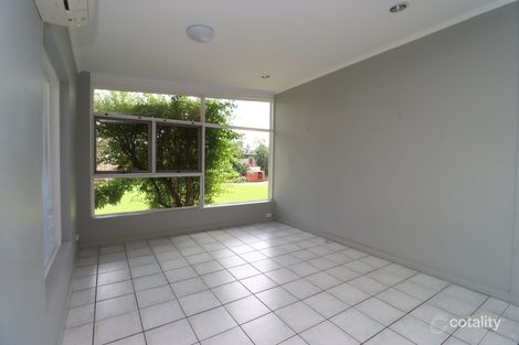 Property photo of 9 Clarke Street Mornington QLD 4825