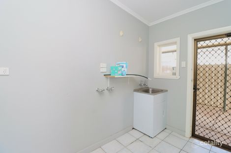 Property photo of 9 Clarke Street Mornington QLD 4825
