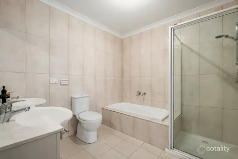 Property photo of 2/1140 Whitehorse Road Box Hill VIC 3128