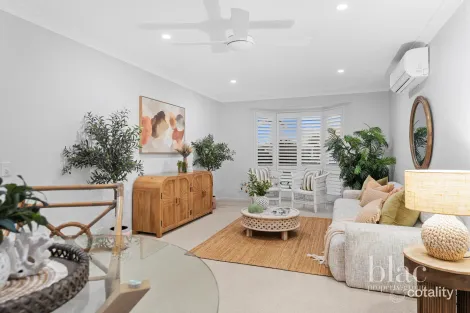 Property photo of 6 Eager Court Petrie QLD 4502