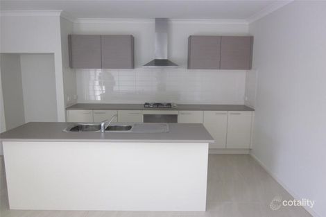 Property photo of 32 Palisades Boulevard South Morang VIC 3752