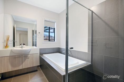 Property photo of 6 Benedore Street Wollert VIC 3750