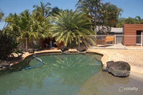 3 Nairn Ct, Highland Park, QLD 4211