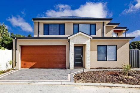 Property photo of 41 Easton Lane Doubleview WA 6018