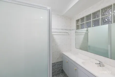 Property photo of 4 Brown Place Beechboro WA 6063