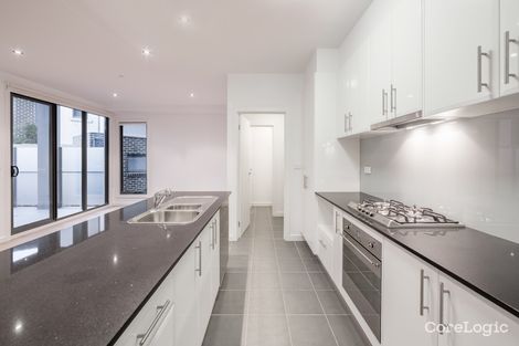 Property photo of 9/107 Whittens Lane Doncaster VIC 3108