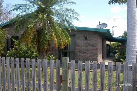 Property photo of 8 Karri Court Beaconsfield QLD 4740