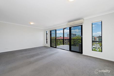 Property photo of 48/11 Kitchener Street Coorparoo QLD 4151
