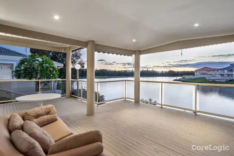 Property photo of 5 Sternway Place Clear Island Waters QLD 4226