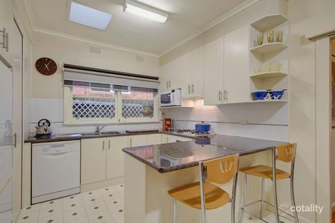 Property photo of 1 Olwen Street Nunawading VIC 3131