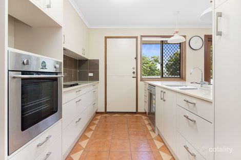 Property photo of 1 Alton Court Albany Creek QLD 4035