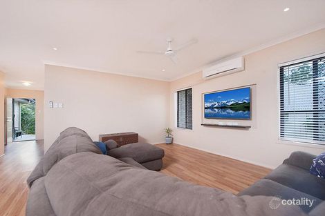 Property photo of 7 Gloria Close Glass House Mountains QLD 4518