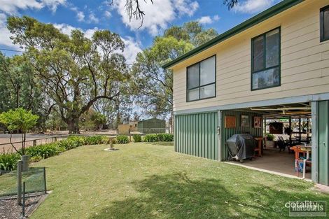 Property photo of 8 McPhee Avenue Blanchetown SA 5357