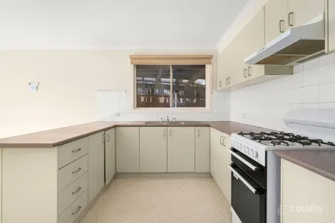Property photo of 89 Ashleigh Crescent Meadow Heights VIC 3048