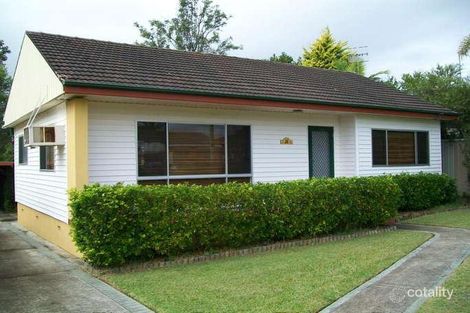 Property photo of 16 Dampier Boulevard Killarney Vale NSW 2261
