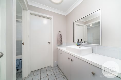 Property photo of 16 Elanora Place Glenfield Park NSW 2650