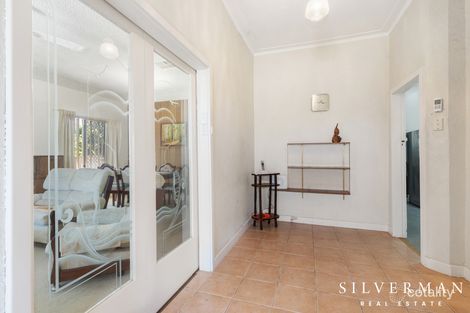 Property photo of 52 The Strand Bayswater WA 6053