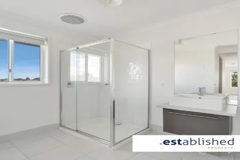 Property photo of 23 Tarcoola Crescent Point Cook VIC 3030