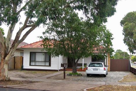 24 Linnet St, Altona, VIC 3018