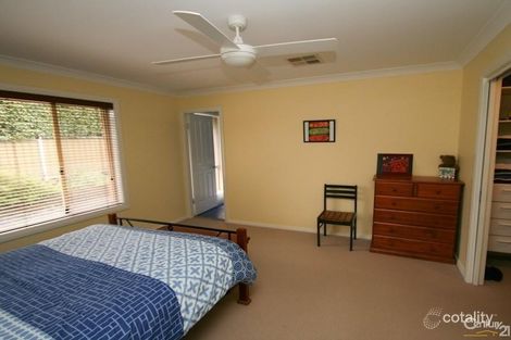 Property photo of 42 Carcoar Street Spring Hill NSW 2800