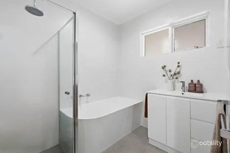 Property photo of 9 Thomson Avenue Rostrevor SA 5073