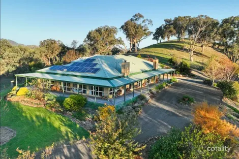 35 Hollams Rd, Mansfield, VIC 3722