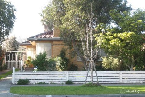 10 Compton St, Reservoir, VIC 3073